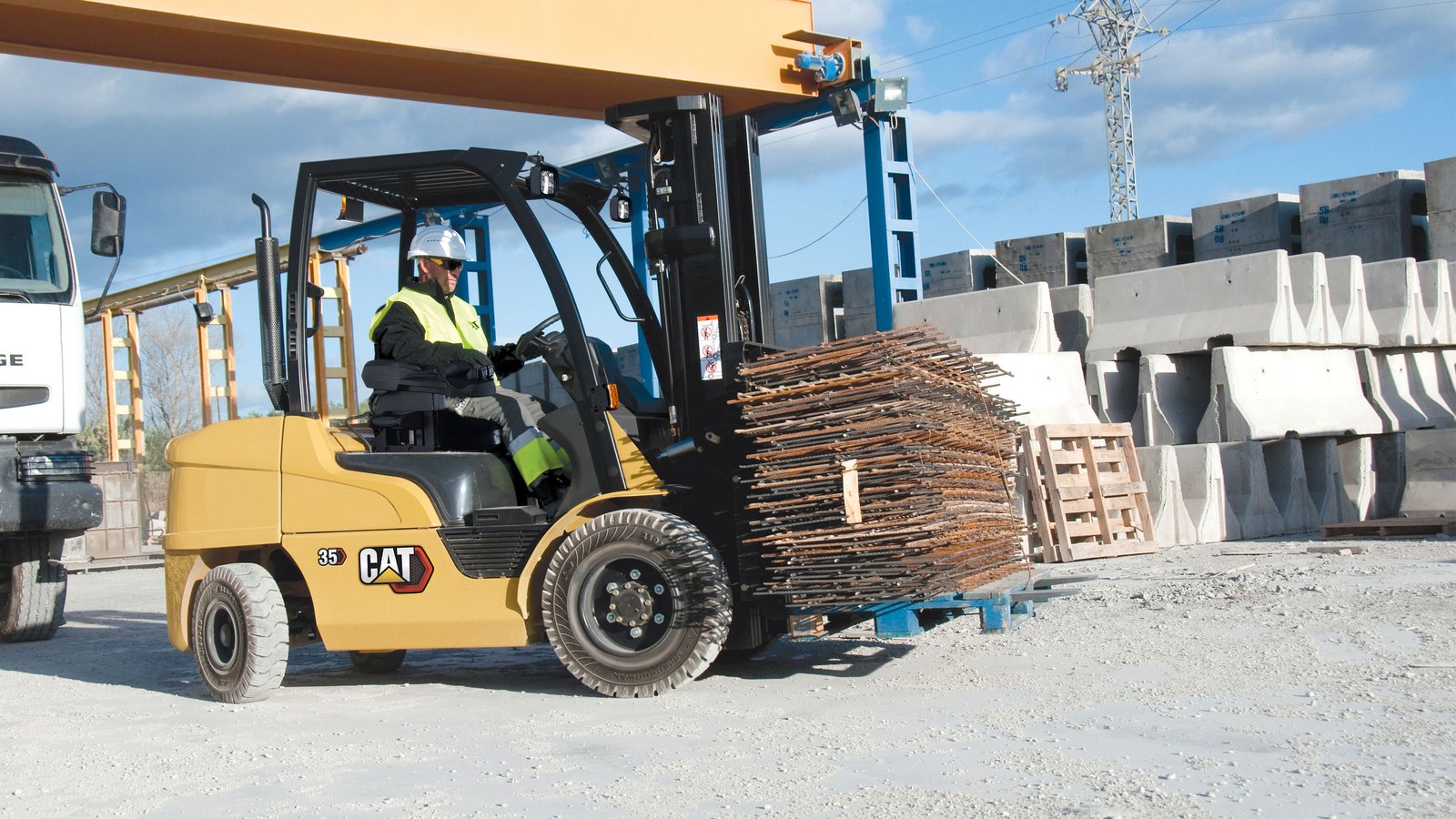 Kategori Forklift Cat® Lift Trucks