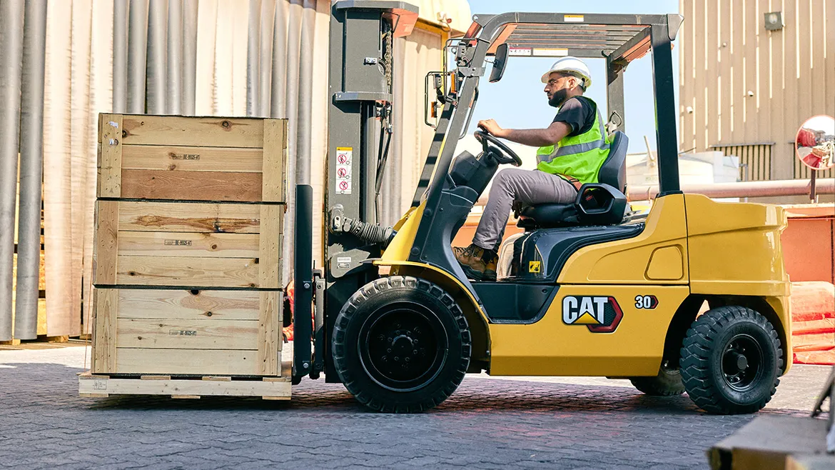 Cat® DP35PT Compact Diesel Powered Forklift (3.500 kg) - Foto 4