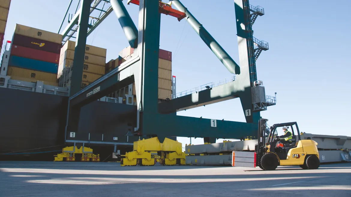 Cat® DP45N3 Diesel Forklift (4.500 kg) - Foto 2