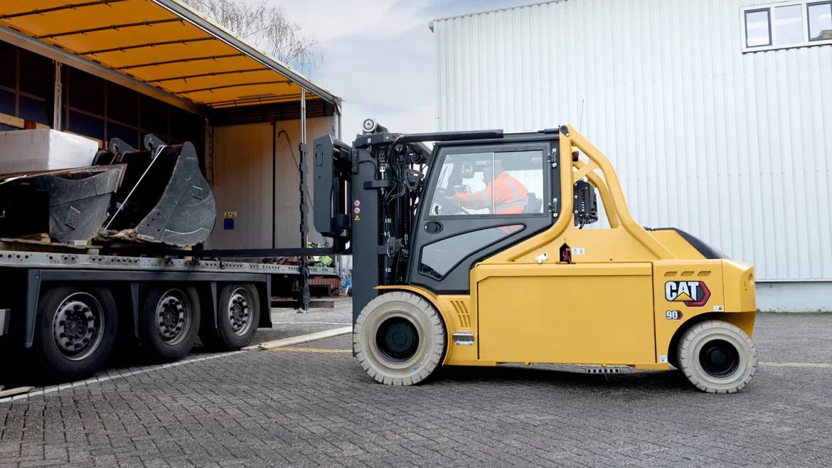 Cat® EP90NH Heavy Electric Forklift (9.000 kg) - Foto 4