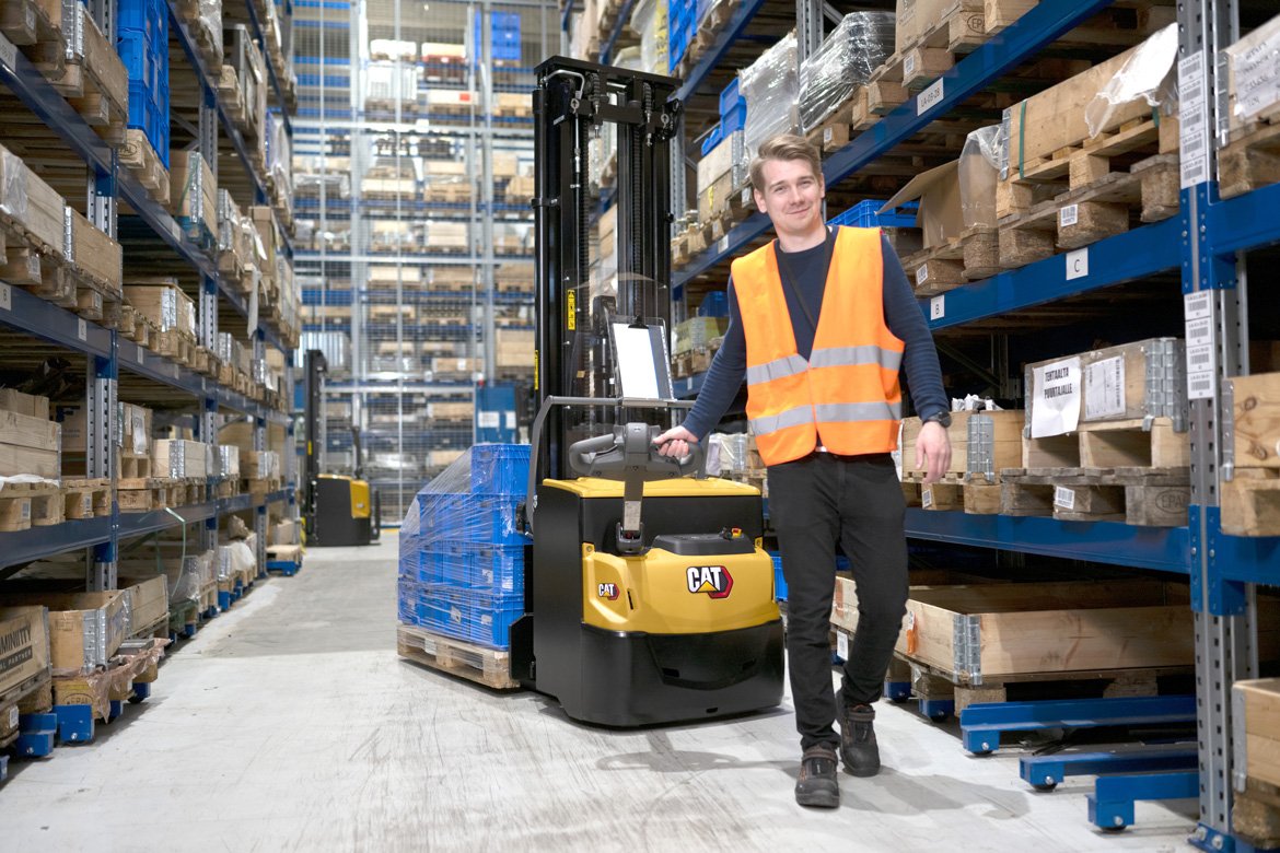 Cat® Stacker Trucks